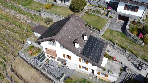 Impianto fotovoltaico da 11.2 kWp realizzato da Matasci Sagl a Gudo