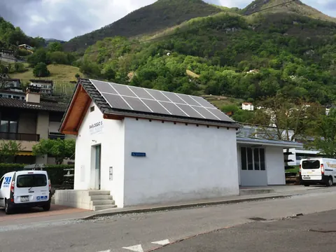 Impianto fotovoltaico da 7.2 kWp realizzato da Matasci Sagl a Cugnasco