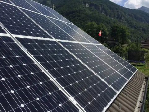 Impianto fotovoltaico da 9.9 kWp realizzato da Matasci Sagl a Frasco