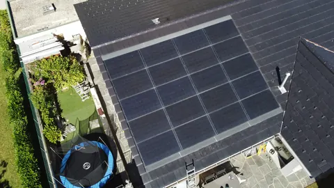 Impianto fotovoltaico da 6 kWp realizzato da Matasci Sagl a Cugnasco