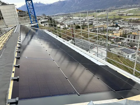 Impianto fotovoltaico da 17.68 kWp realizzato da Matasci Sagl a Gordola