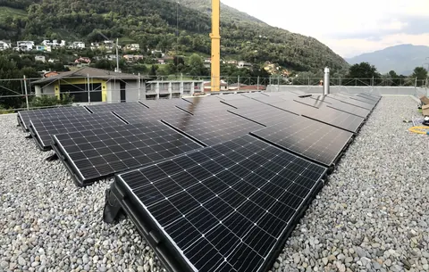 Impianto fotovoltaico da 10.32 kWp realizzato da Matasci Sagl a Gudo